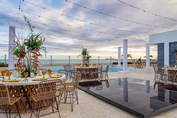 Residence Inn By Marriott Cancun Hotel Zone Exterior foto