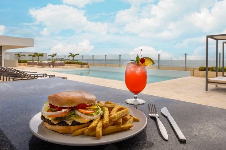 Residence Inn By Marriott Cancun Hotel Zone Exterior foto