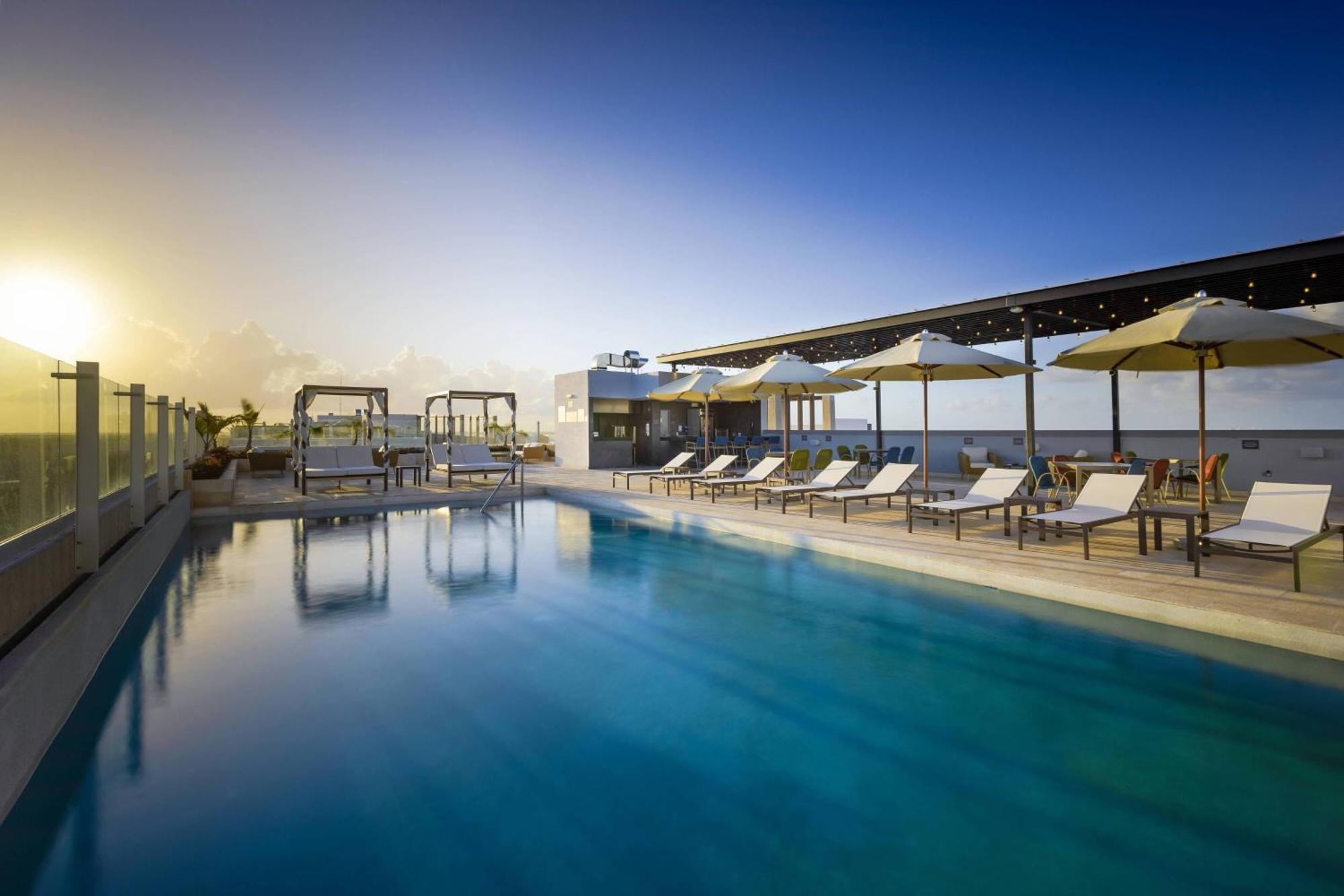 Residence Inn By Marriott Cancun Hotel Zone Exterior foto