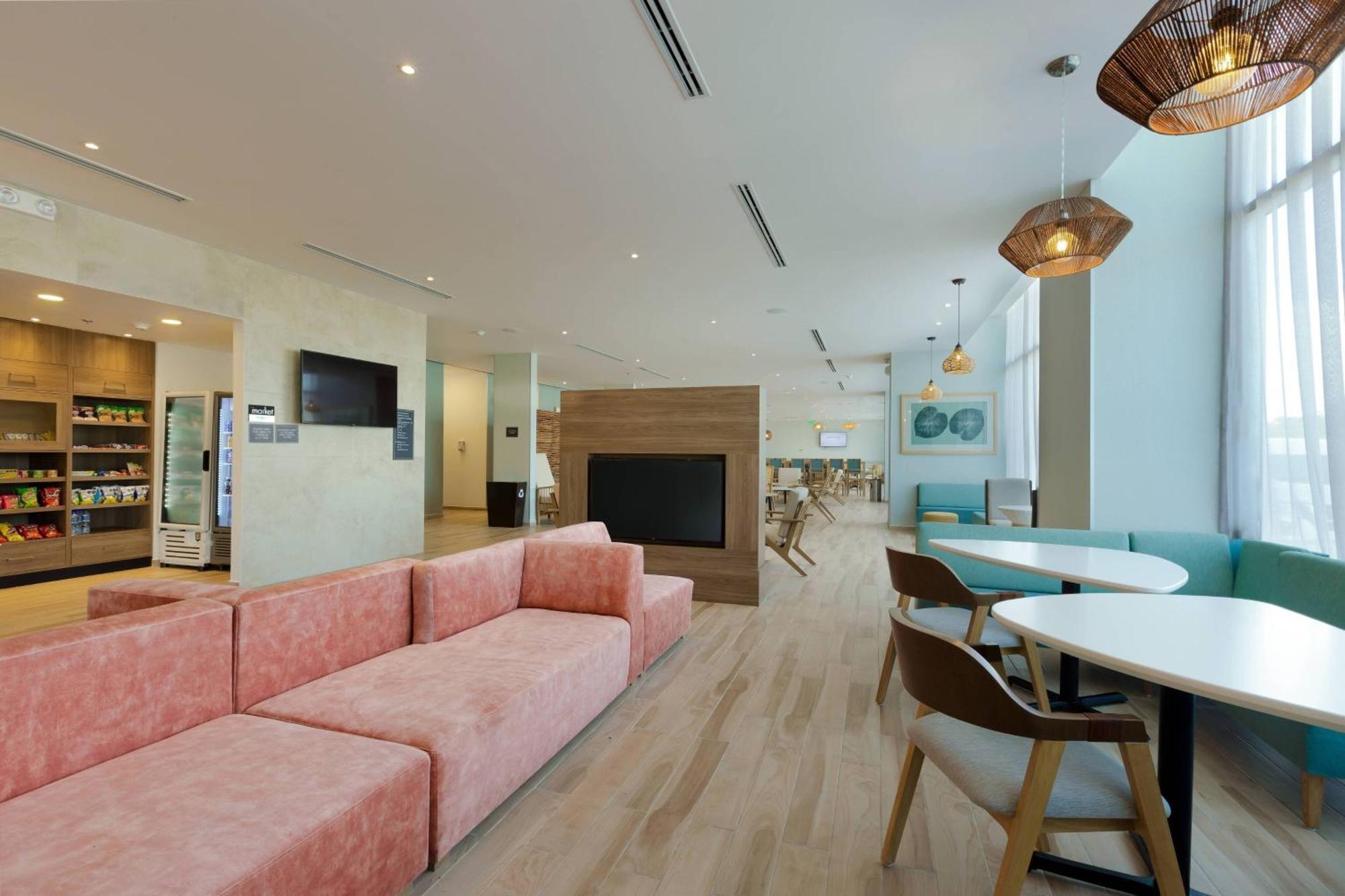 Residence Inn By Marriott Cancun Hotel Zone Exterior foto
