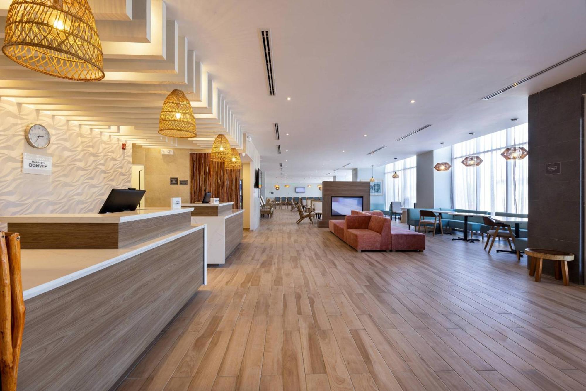 Residence Inn By Marriott Cancun Hotel Zone Exterior foto